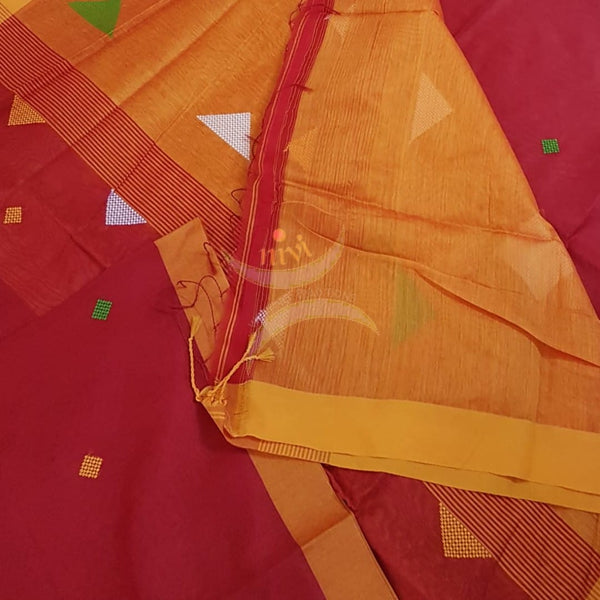 Red Bengal handloom woven saree with contrasting pallu.