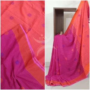 Handloom 80s count Linen saree with contrasting border and pallu.