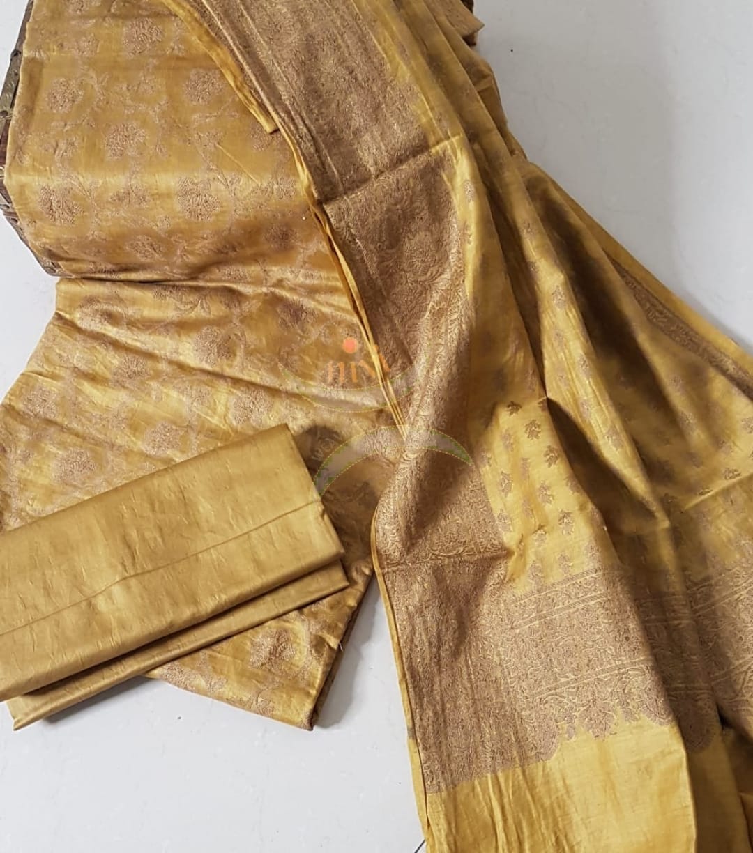 Soft muslin silk benares brocade 3 piece suit