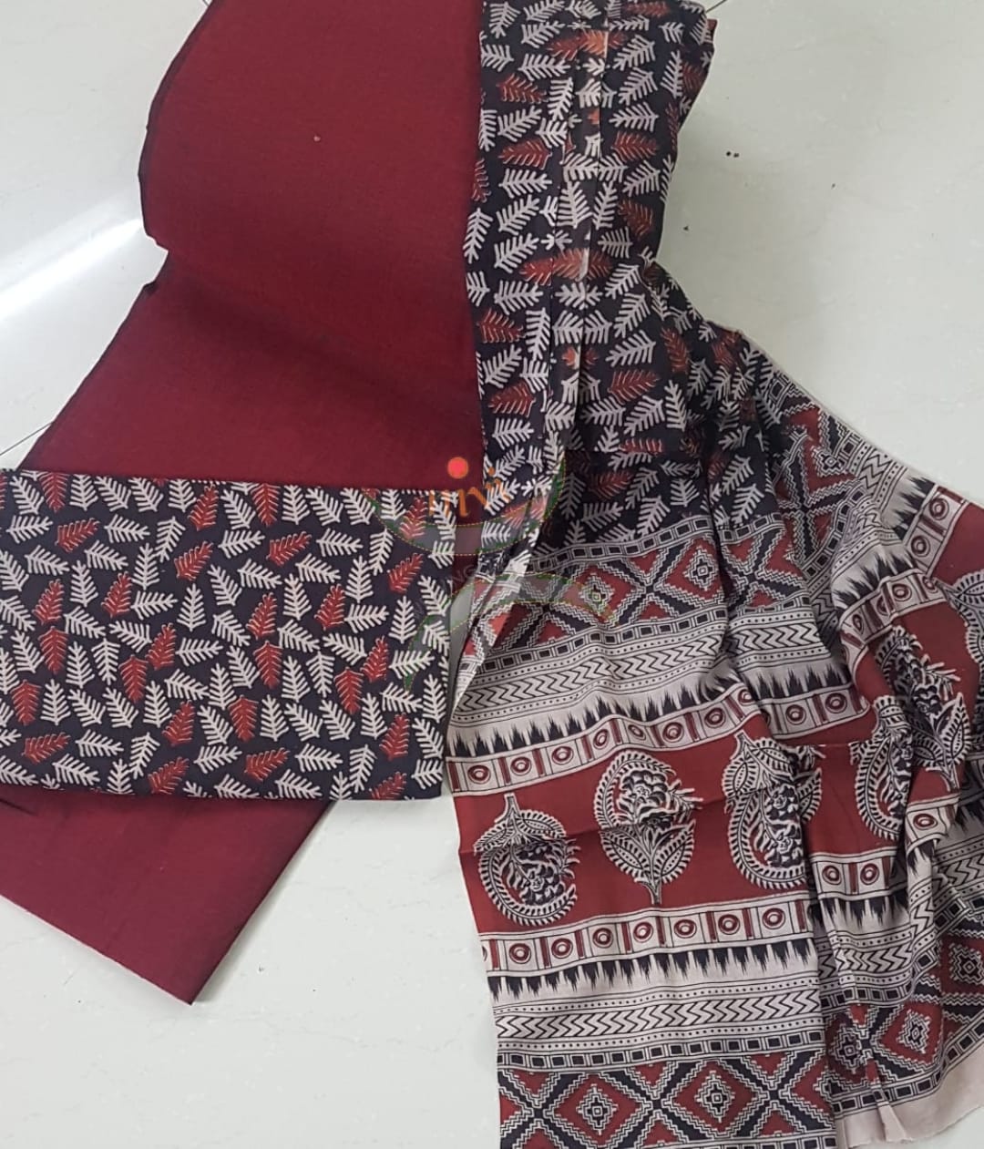 Handloom mangalgiri top and kalamkari printed bottom and dupatta