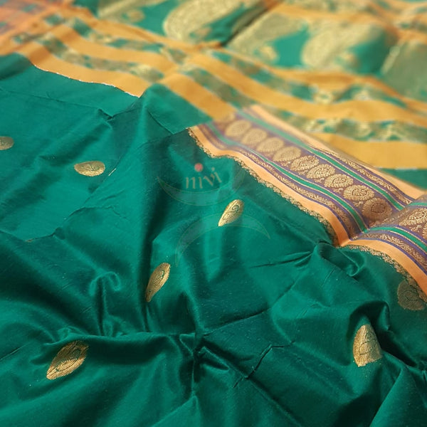 South cotton saree with traditional woven border and pallu