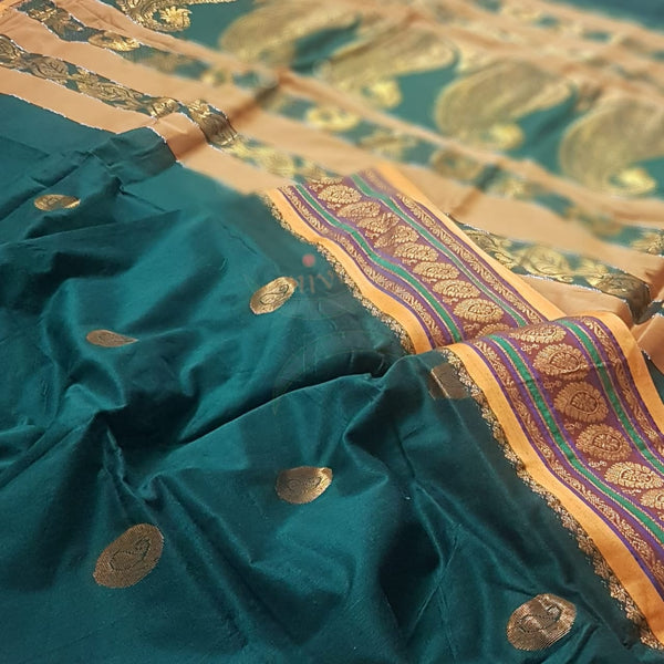 South cotton saree with traditional woven border and pallu