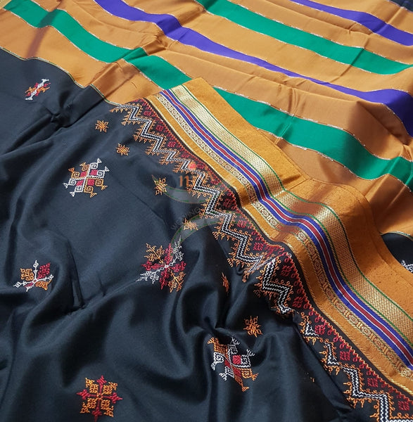 Cotton blend ilkal with traditional kasuti embroidery