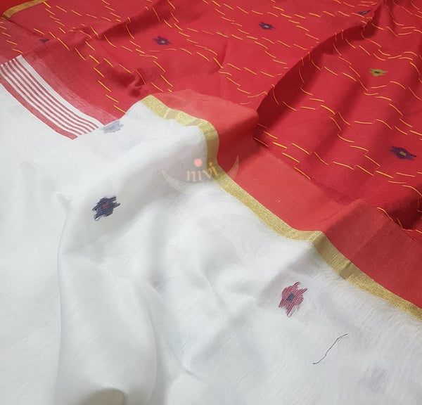 Handloom cotton saree with blouse piece