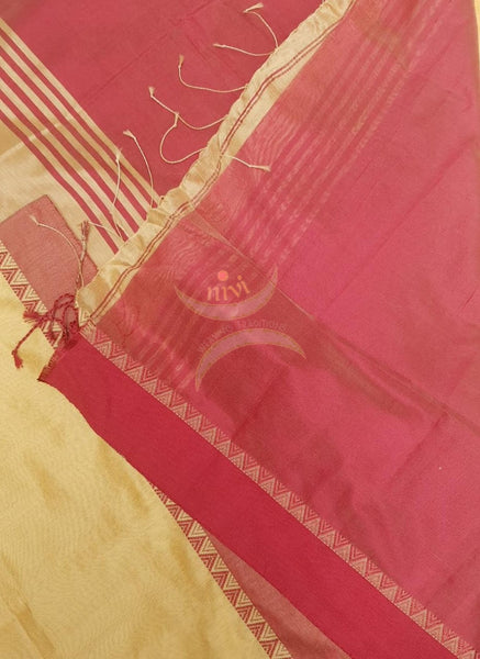 Bengal handloom cotton with contrasting pallu and blouse