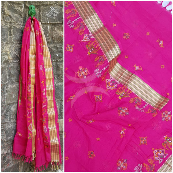 Pink kota cotton dupatta with traditional kasuti embroidery