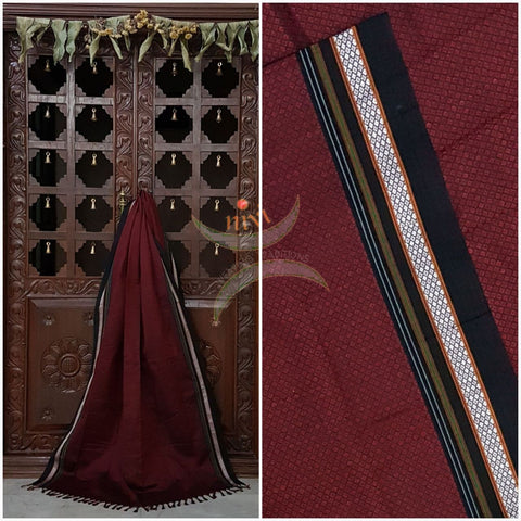 Maroon Khun/Khana Dupatta with contrasting black border.