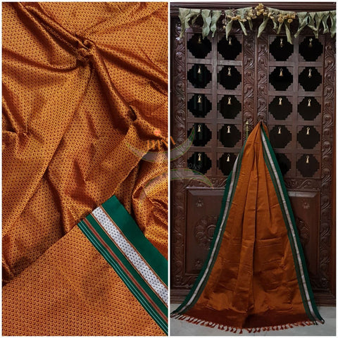 Orange Khun/Khana Dupatta with contrasting green border.