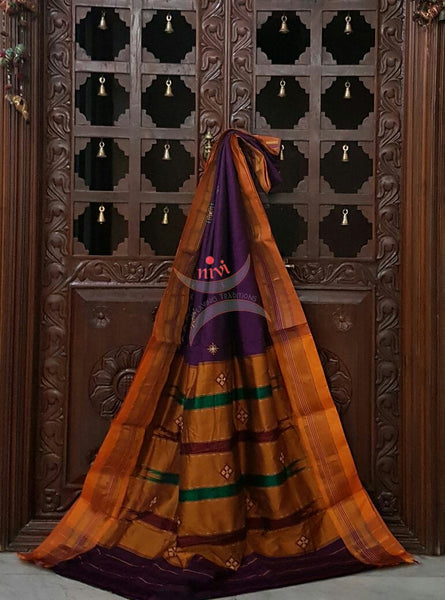 Purple with mustard silk cotton kasuti embroidered Ilkal with Anne ambari  motif and traditional tope teni pallu . 