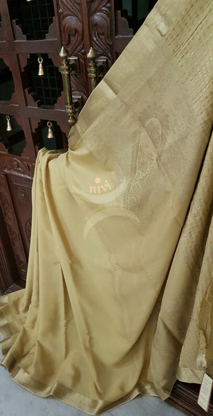 80 grams pure silk crepe with Brocade pallu.