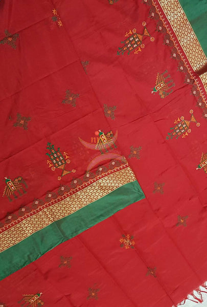 Red with Green Kota Cotton Kasuti embroidered Duppata with Traditional Anne Ambari motifs.
