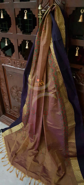 Bronze shot of Maroon  with Black Kota Cotton Kasuti embroidered Duppata with Traditional motifs.