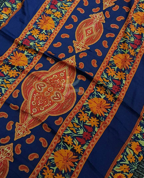 Royal blue Semi Pashmina Printed Saree with floral print.Saree comes with Stole and contrasting printed blouse.